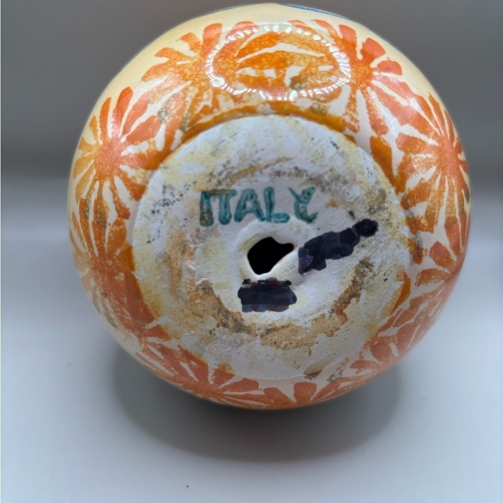 Beautiful Hand Painted Ceramic Egg! 5 1/4” tall x 4”. Handcrafted in Italy. - Picture 6 of 6